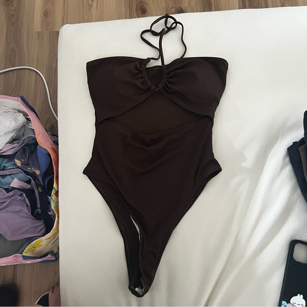 6 SHEIN SWIMSUITS